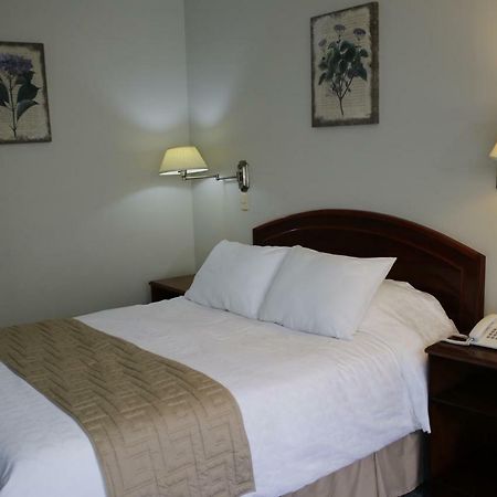 Hotel Presidente Selva La Merced  Buitenkant foto