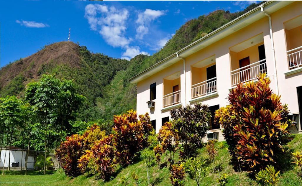 Hotel Presidente Selva La Merced  Buitenkant foto