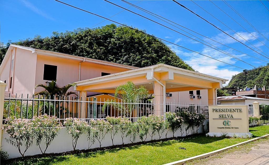 Hotel Presidente Selva La Merced  Buitenkant foto